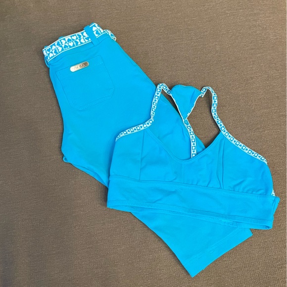 Teal Heart Set - Picture 2 of 7